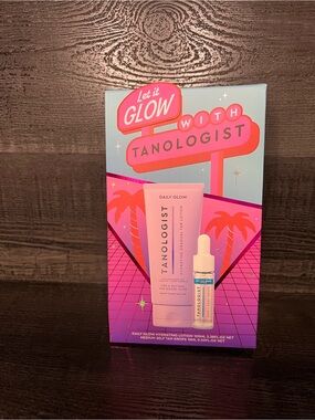 Tanologist Let It Glow Daily Glow Set - Pink & Blue Packaging
